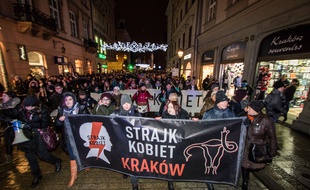 Manifestation en faveur du droit à l'avortement en Pologne, le 17 janvier 2018 à Cracovie