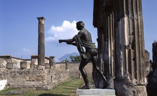 Le temple d'Apollon à Pompéi.