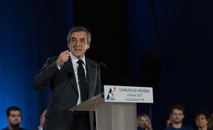 François Fillon lors de son meeting à Charleville-Mézières.