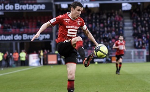 Véritable légende du Stade Rennais, Romain Danzé met un terme à sa carrière.