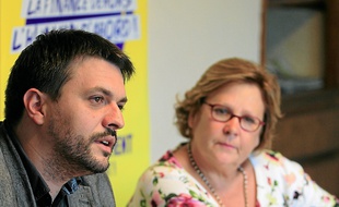 Aymeric Seassau et Marie-Annick Benâtre, élus communistes.