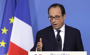 François Hollande s'adresse aux journalistes après un sommet européen à Bruxelles, le 31 août 2014.