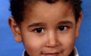 Le petit Younes, disparu dans la nuit du 25 au 26 octobre à Comines (Belgique), retrouvé mort le 10 novembre 2009.