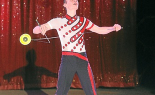 Le Yonnais, as du diabolo, a 22 ans.