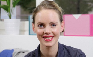 Le maquillage tout au crayon, pour une beauté bien dessinée