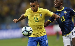 Marquinhos avec le maillot du Brésil