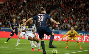 Photo d'un match de ligue 1, PSG \ Guingamp