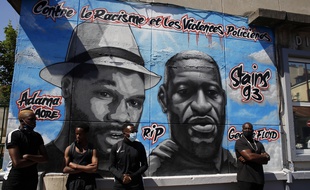 La fresque "contre le racisme et les violences policières" récemment inaugurée à Stains.