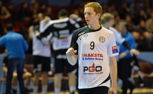 Le Macédonien Goce Georgievski sous le maillot du Metalurg Skopje, lors d'un match de Ligue des champions de handball sur le parquet du PSG, à Paris, le 8 février 2014.