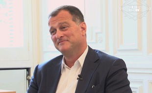 Louis Alliot, interrogé par les étudiants de Sciences Po TV.