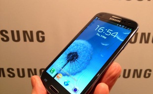 Le Galaxy S III, de Samsung, présenté le 3 mai 2012.