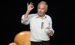 Fabrice Luchini enfilera-t-il bientôt une blouse de professeur de médecine ?