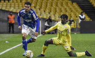 Kader Bamba a été touché derrière la cuisse à la 74e minute.