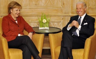 Le vice-président américain Joe Biden doit prononcer samedi en milieu de journée à Munich le premier grand discours de politique étrangère de la nouvelle administration américaine qui devrait marquer une rupture avec la politique de l'ex-président George W. Bush.