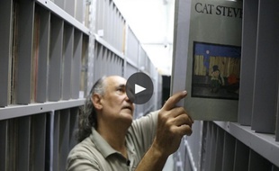 Le Brésilien Zero Freitas a ouvert les portes de sa collection de vinyles aux journalistes britanniques du Guardian.