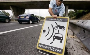 Le gouvernement a annoncé mercredi un large éventail de mesures contre l'alcool au volant, devenu, avant la vitesse, la première cause de mortalité sur les routes, afin de passer sous la barre des 3.000 morts en 2012, un cap fixé par le président Sarkozy.