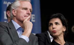 Michel Barnier et Rachida Dati, têtes de liste UMP en Ile-de-France pour les élections européennes, le 27 mai 2009 lors d'une meeting à Levallois-Perret (Hauts-de-Seine).