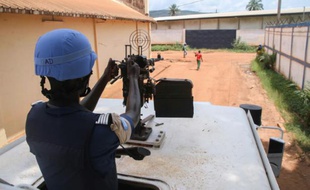 Des patrouilles à Bangui, le 3 octobre 2015