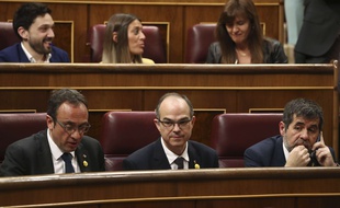 Trois députés catalans concernés par cette suspension : Josep Rull, Jordi Turull et Jordi Sanchez, le 21 mai 2019.