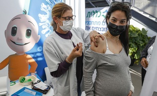 A l'instar d'Israël, la Belgique vient d'inclure les femmes enceintes dans les populations éligibles à la vaccination anti-Covid.