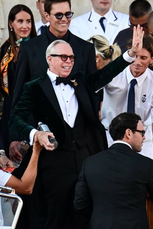 Tommy Hilfiger fait le show.