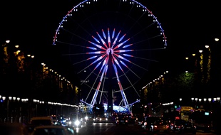 La Grande Roue de Marcel Campion à Paris. (Illustration)