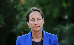 La ministre de l'Écologie Ségolène Royal n'ira pas à l'Uniersité d'été du PS à La Rochelle.