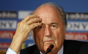 Sepp Blatter, préoccupé.