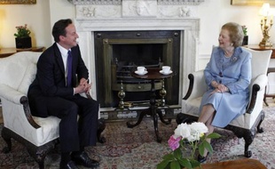 Margaret Thatcher, décédée lundi, a marqué l'économie britannique d'une empreinte indélébile et la stratégie de tous ses successeurs depuis 20 ans, travaillistes ou conservateurs, a été jugée à l'aune de son écrasant héritage.