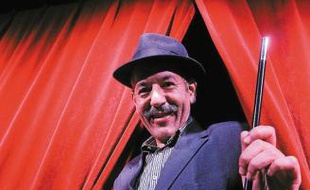 Après avoir tourné dans le monde entier, Max Zargal ouvre « son » Lieu...