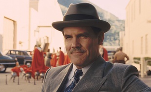 Josh Brolin dans Ave, César