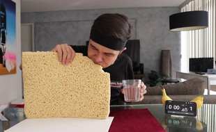 Va-t-il réussir à tout manger ? - Le Rewind