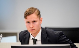 Philip Manshaus au tribunal d'Oslo, le 7 mai 2020.