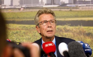 Huib Gorter, vice-président de la branche européenne de la compagnie aérienne malaisienne, à l'aéroport d'Amsterdam-Schiphol le 17 juillet 2014