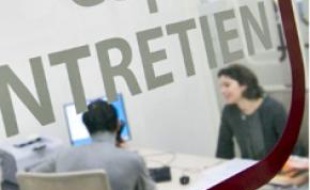 Les jeunes diplômés seront mieux suivis.