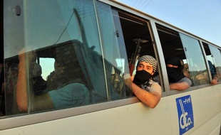 Illustration - Des jihadistes près d'Alep, en Syrie, en juillet 2012