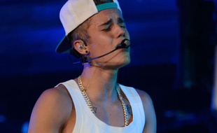 Le chanteur Justin Bieber en concert au MGM Grand Garden Arena, à Las Vegas, le 28 juin 2013.