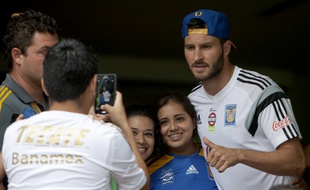 André-Pierre Gignac a été accueilli jeudi par les supporters de son nouveau club, Tigres, au Mexique.