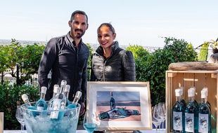 Florian et Aurore Marange font le pari du vin de mer corse.