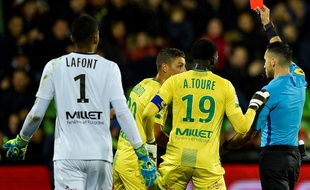 Le carton rouge adressé à Wague, moment clé de ce Metz-Nantes.