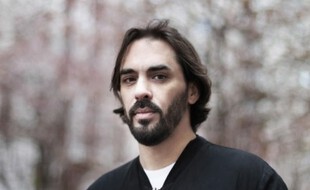 Gringe se livre sur son frère dans le «Ensemble, on aboie en silence».