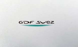 GDF Suez a présenté son projet de réorganisation du groupe, un projet qui pourrait "impacter 6.000 salariés" du fait de la mutualisation ou de la fusion d'activités
