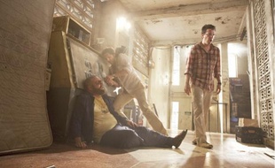 Bradley Cooper, Zach Galifianakis et Ed Helms ont encore la gueule de bois.