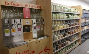 Le vrac ne se limite plus aux pâtes et céréales. De plus en plus de liquides sont également proposées en libre service.
