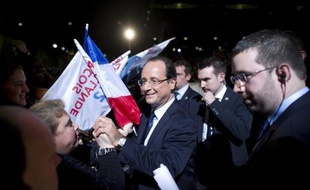 Henri Guaino, conseiller spécial de Nicolas Sarkozy, a jugé lundi sur France Inter que le candidat socialiste à l'Elysée François Hollande avait prononcé la veille au Bourget un "discours à l'ancienne, manichéen".