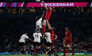 Les Anglais ont dominé les Fidji à Twickenham le 18 septembre 2015.