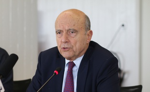 Alain Juppé, le mardi 4 décembre à la métropole de Bordeaux.