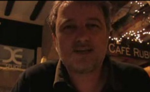 Le journaliste Denis Robert.