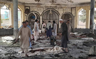 Un attentat suicide contre une mosquée chiite a fait de nombreux morts et blessés en Afghanistan vendredi 8 octobre 2021.