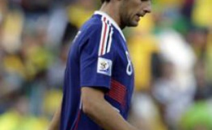Yoann Gourcuff après son expulsion face à l'Afrique du Sud, à Bloemfontein, le 22 août 2010.